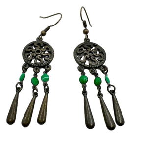 🍭6/$30 Bronze and green beaded dangle metal earrings